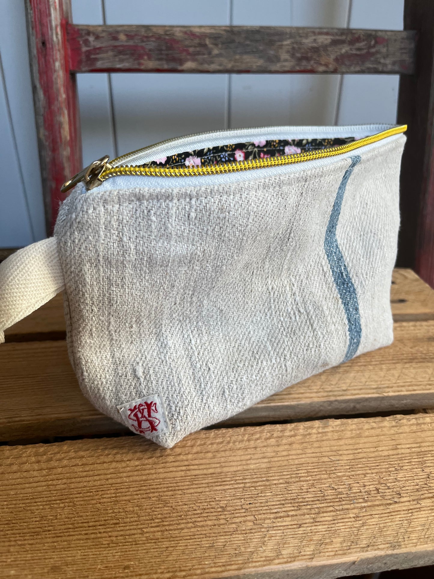 Kosmetiktasche aus altem Leinen - kleiner Shopper