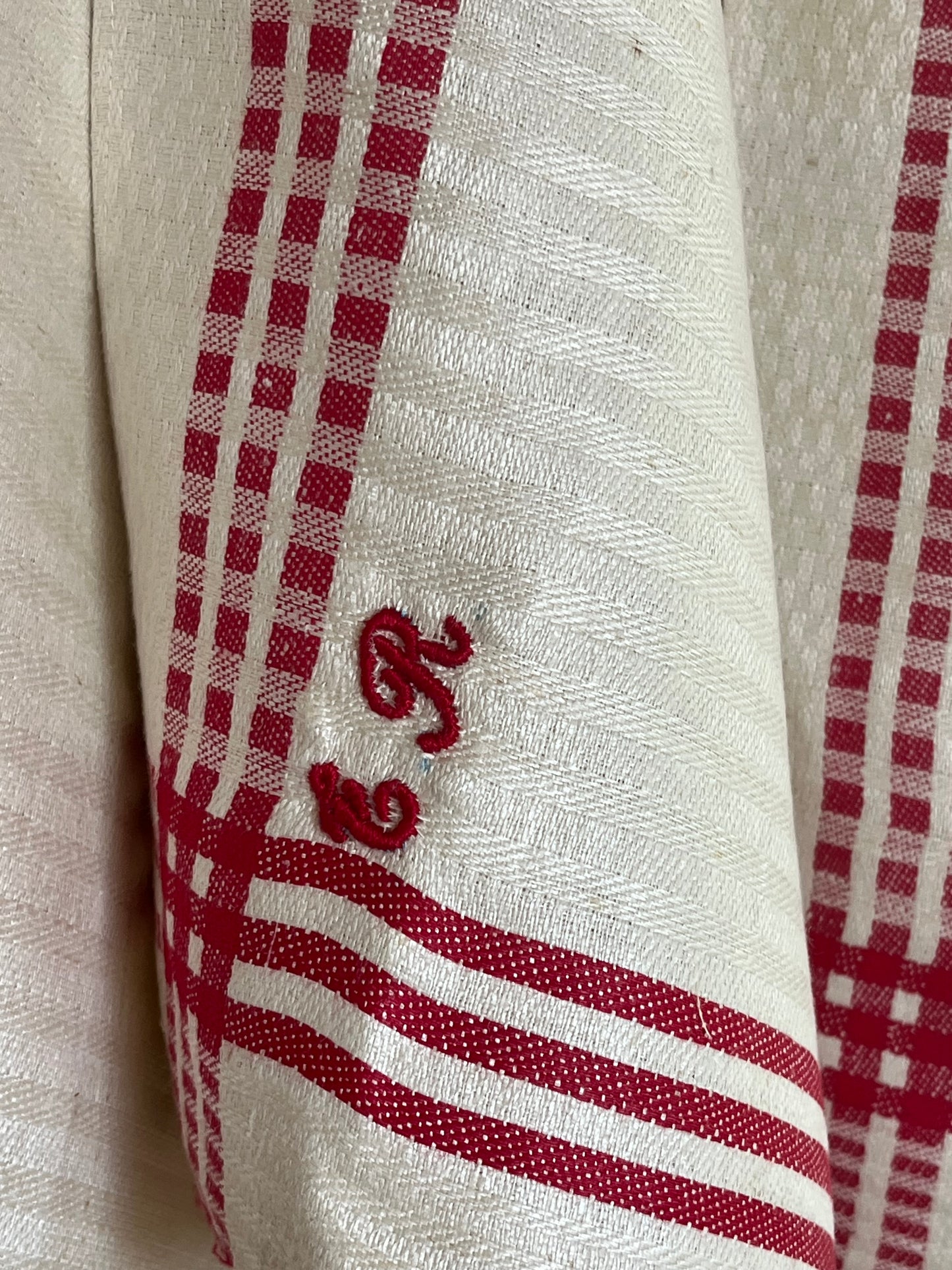 Großes schweres französisches Leinentuch Rot/Weiß mit Monogramm  neu
