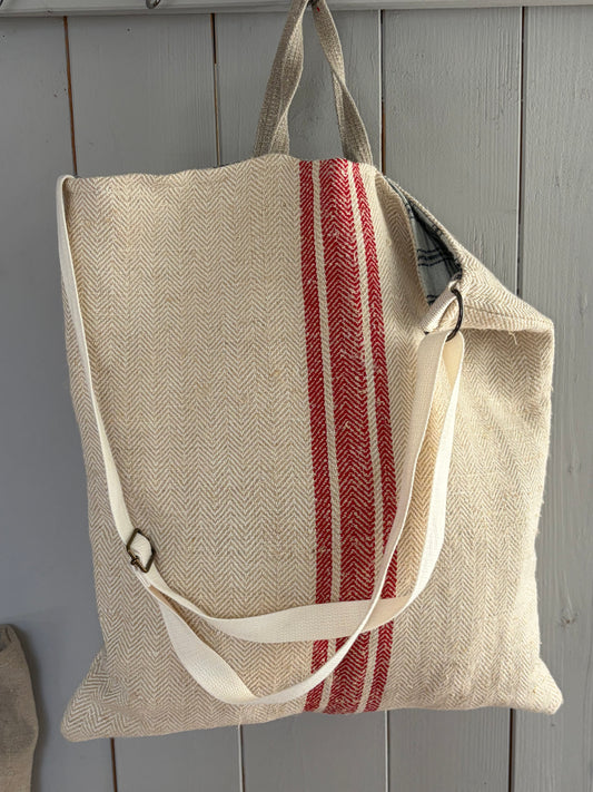 Everyday Tasche aus kräftigem altem Leinensack