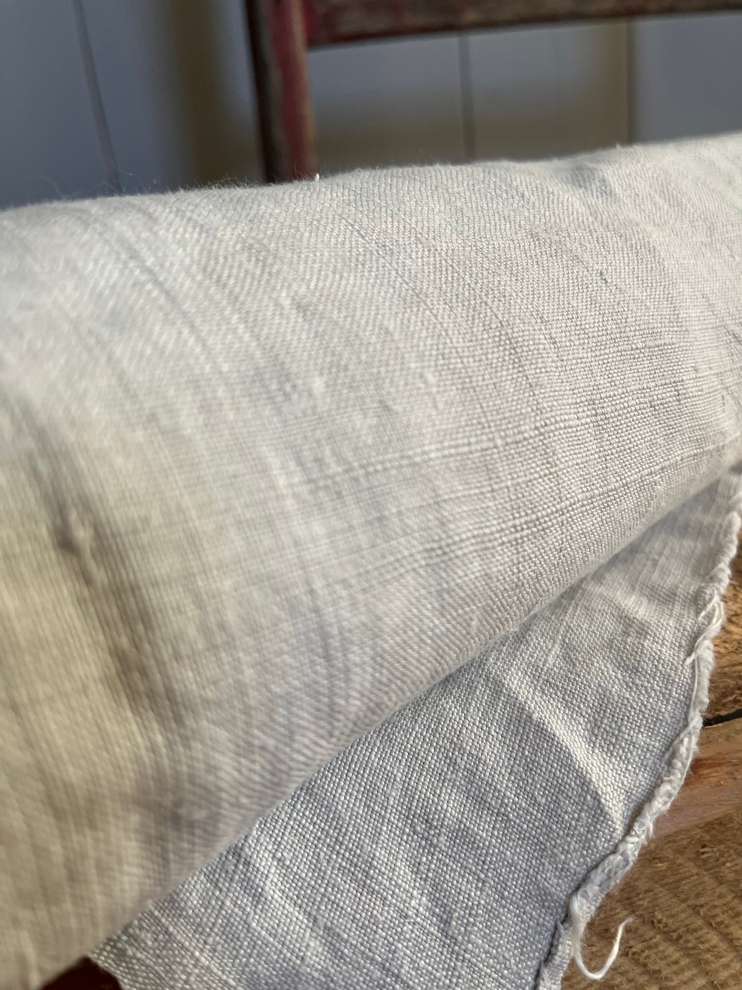Besondere 8 Meter 120 Jahre altes Leinen, kräftiges, handgewebtes Bauernleinen sauber