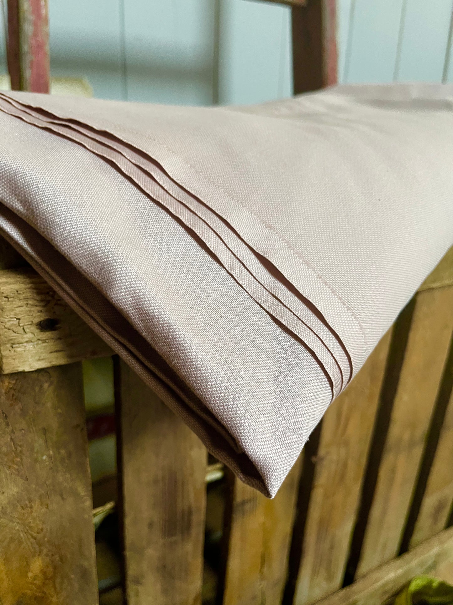 XL: 3 x 1,8 Meter kräftiger, zugleich seidiger Baumwollcanvas in Altrose