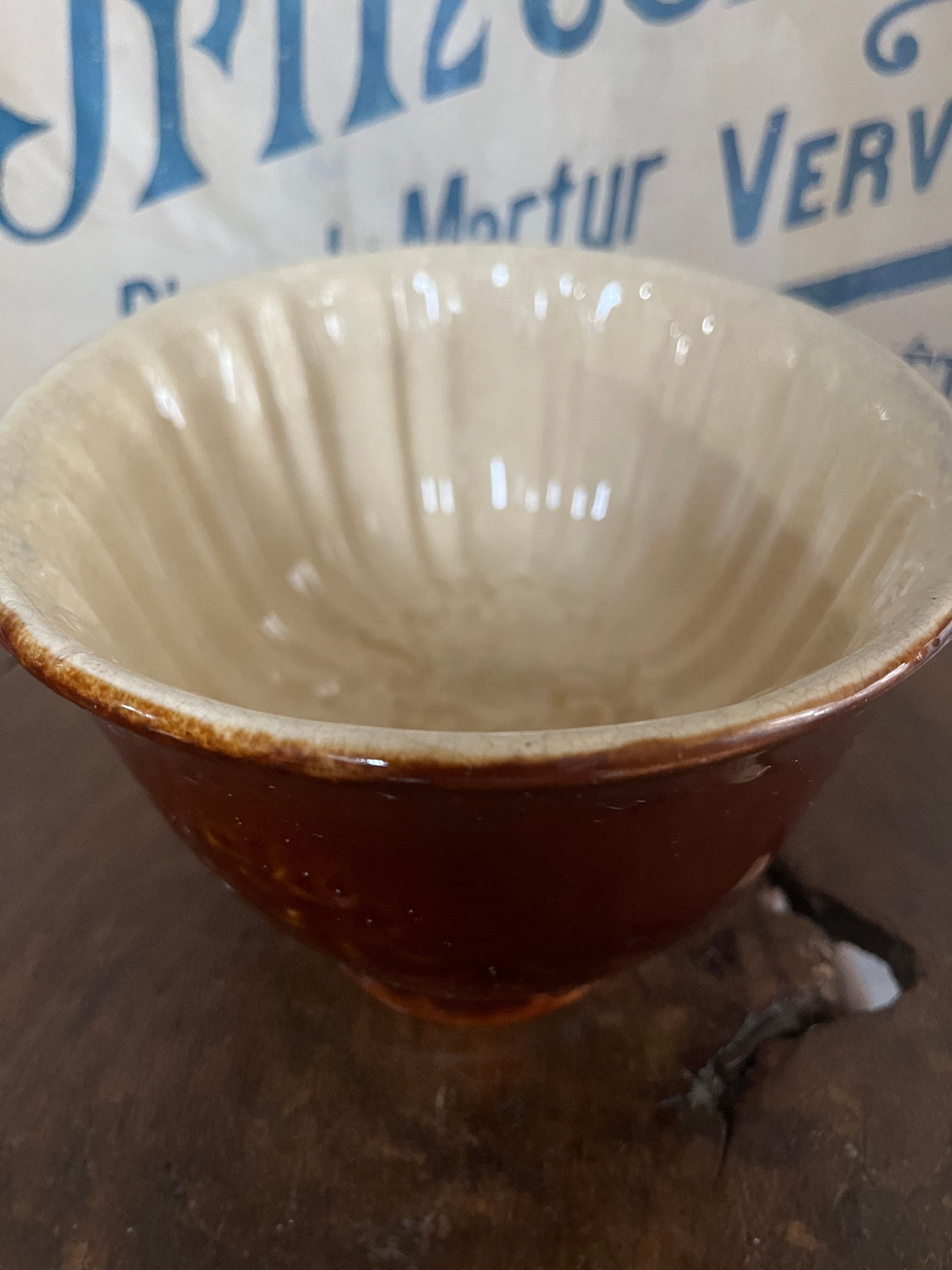 Französische Pasteten- oder Puddingform mit Patina