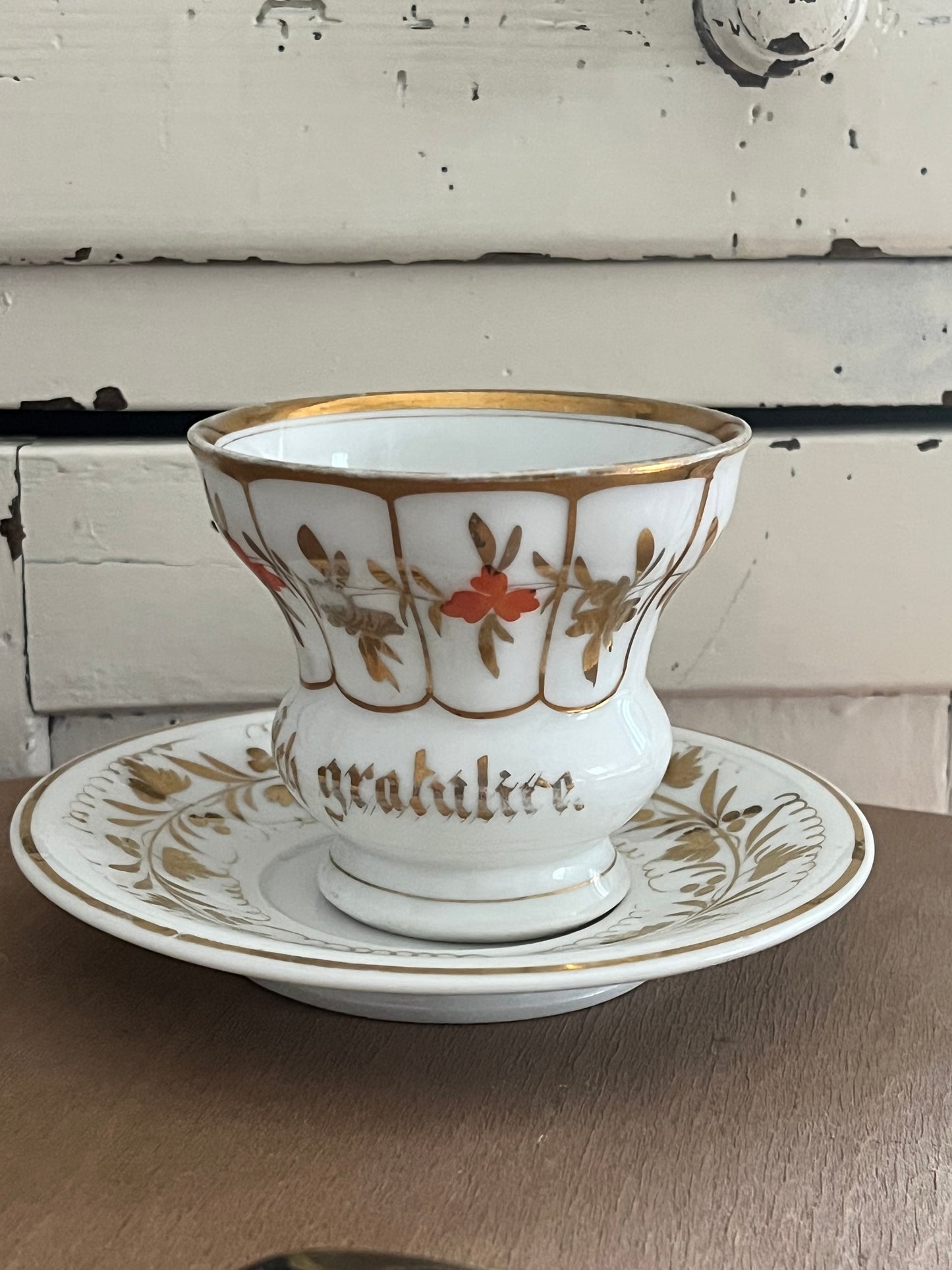 Antike Biedermeier Tasse Weiß/Gold/Rot  - „Ich gratuliere“