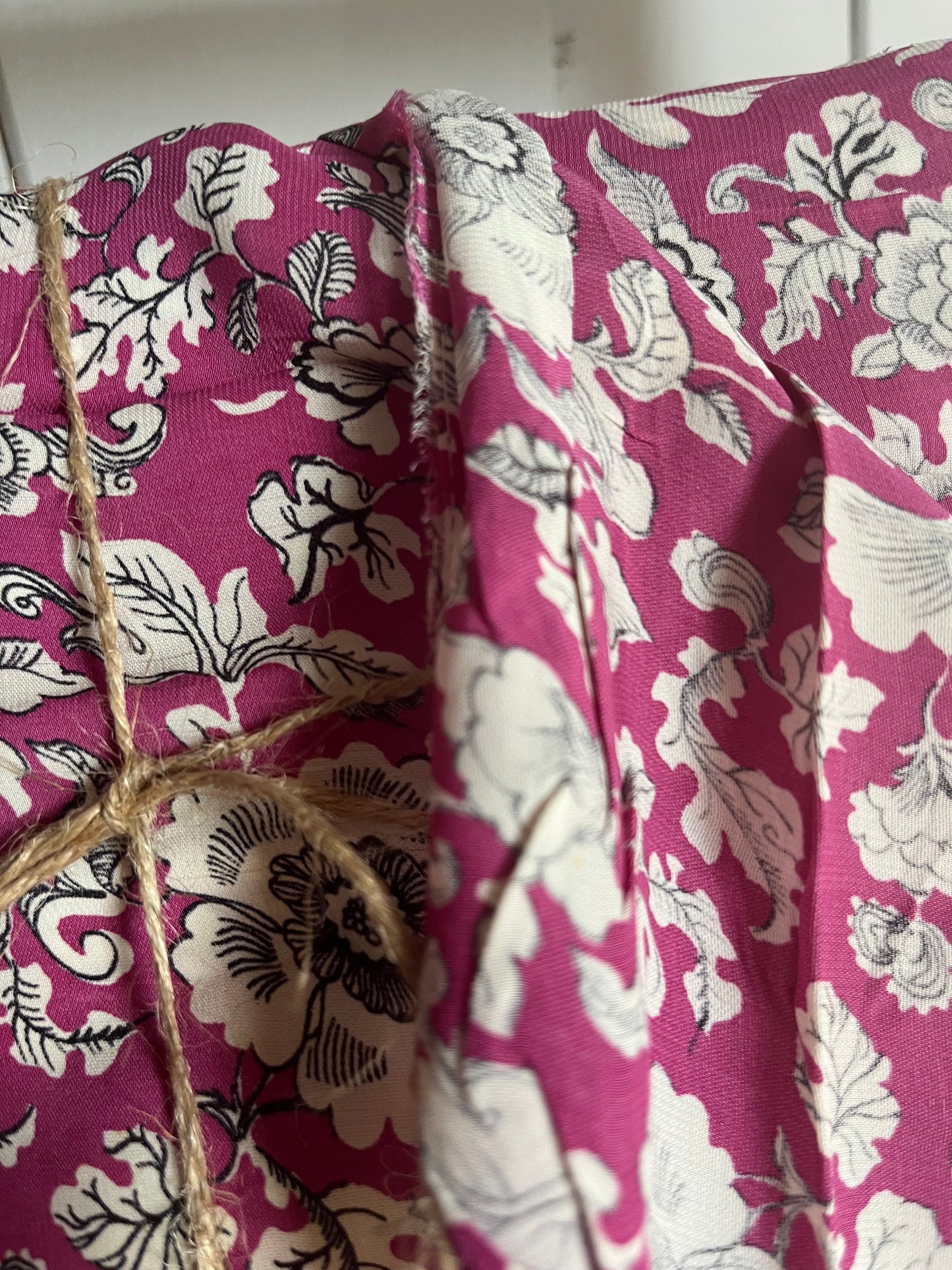 3,15 Meter Vintage Seide floral bedruckt