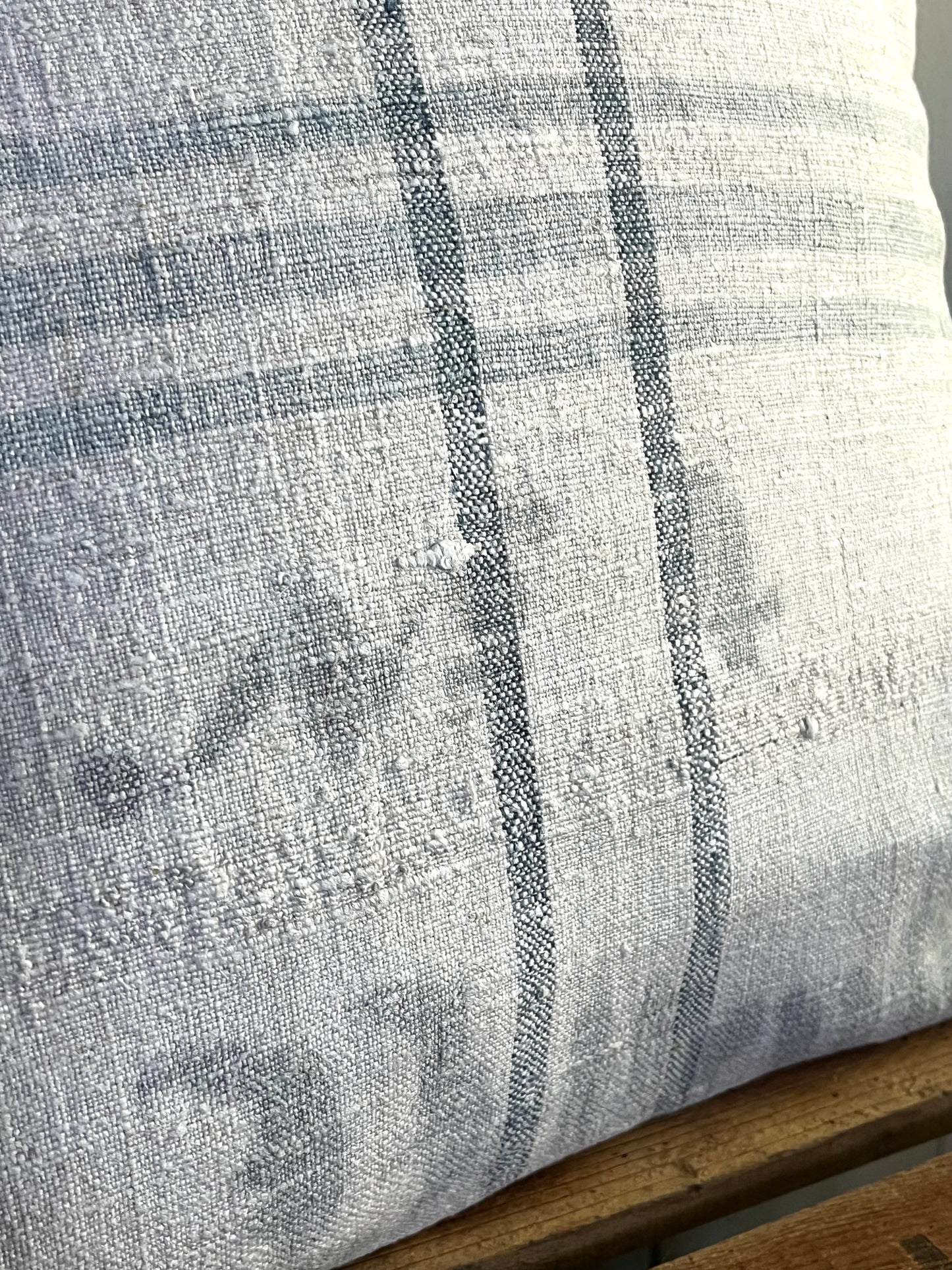 Very vintage Kissen aus altem Leinensack 40 x 40
