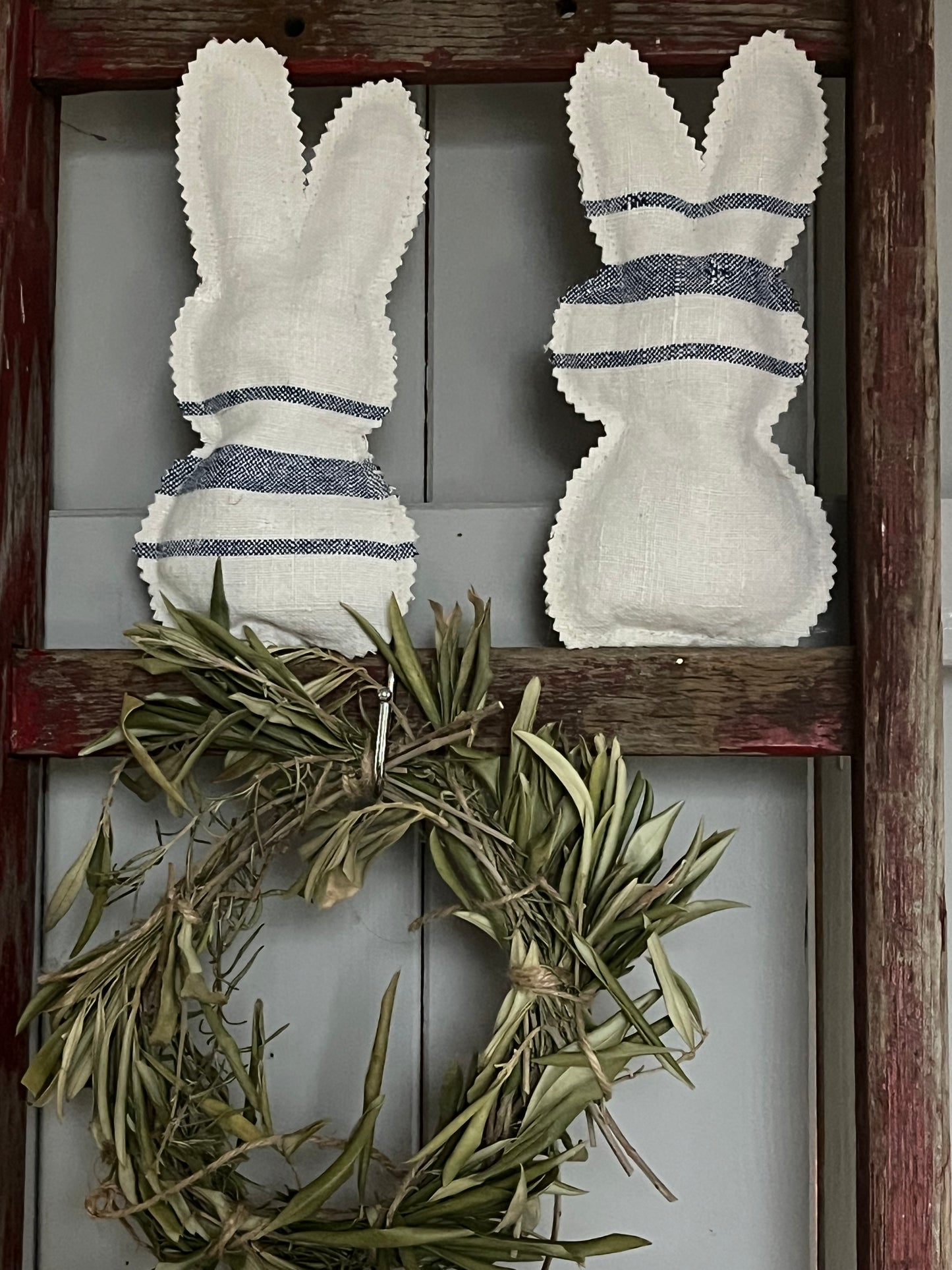 2 Lavendel-Hasen aus altem Leinen