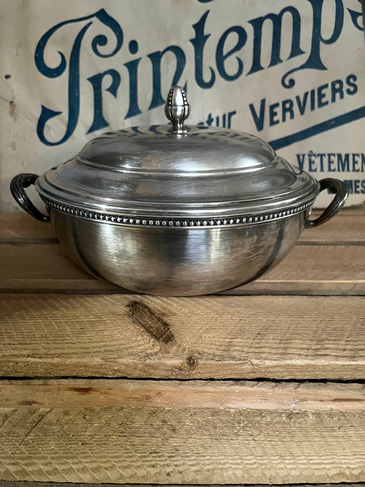 Alte ehrwürdige Terrine, Hotelsilber mit Deckel - 1,4 Kilo