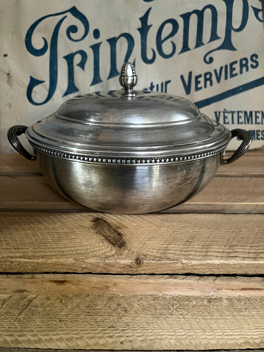 Alte ehrwürdige Terrine, Hotelsilber mit Deckel - 1,4 Kilo