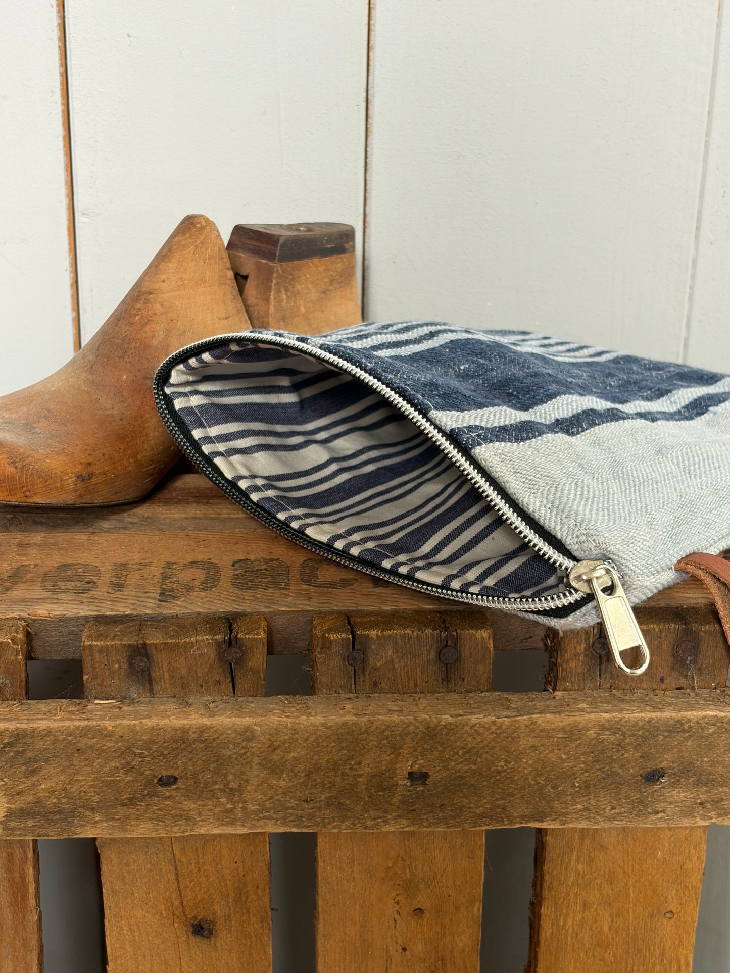 Kosmetiktasche aus altem Leinen - kleiner Shopper
