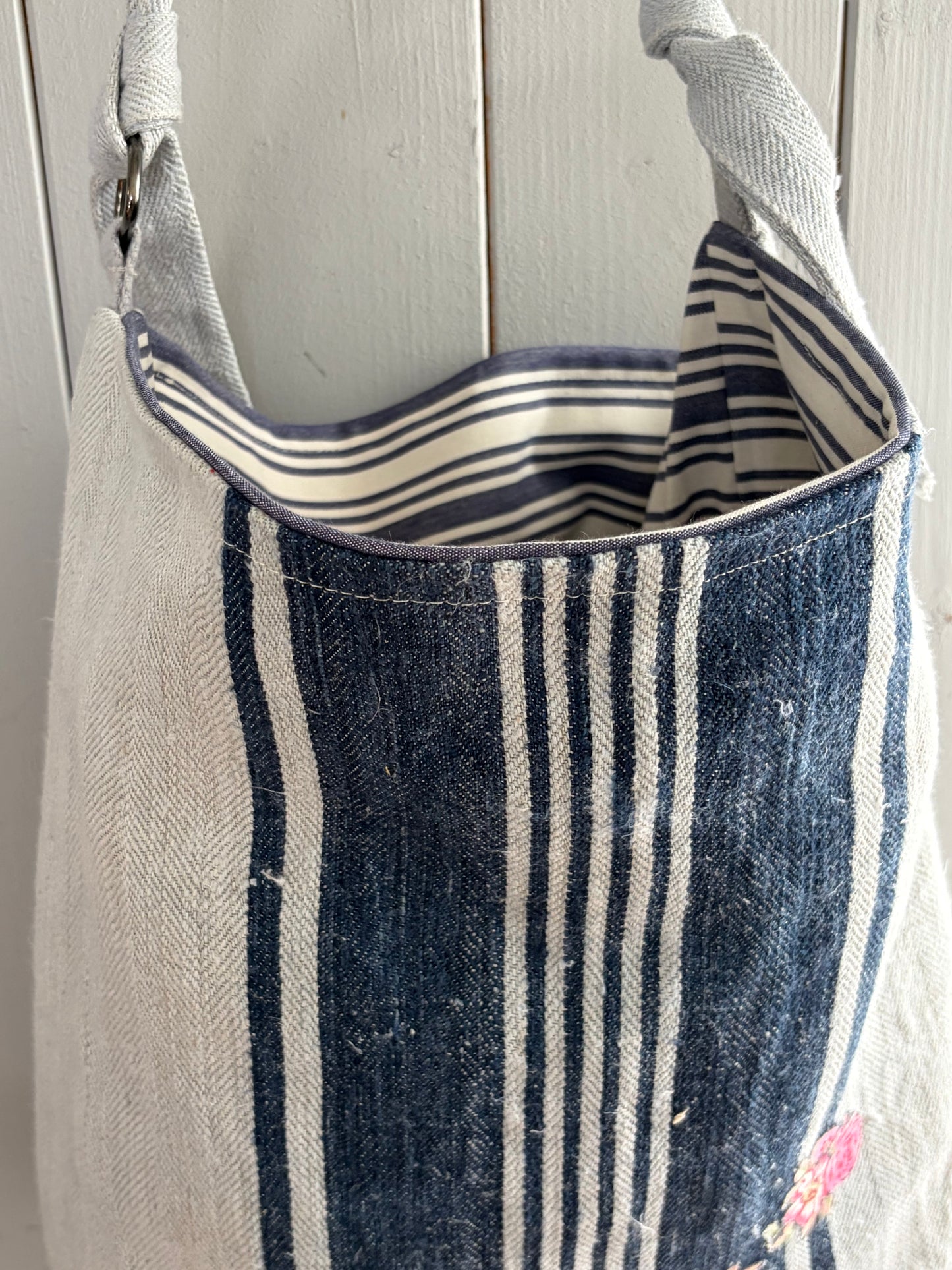Everyday Tasche aus kräftigem altem Leinensack
