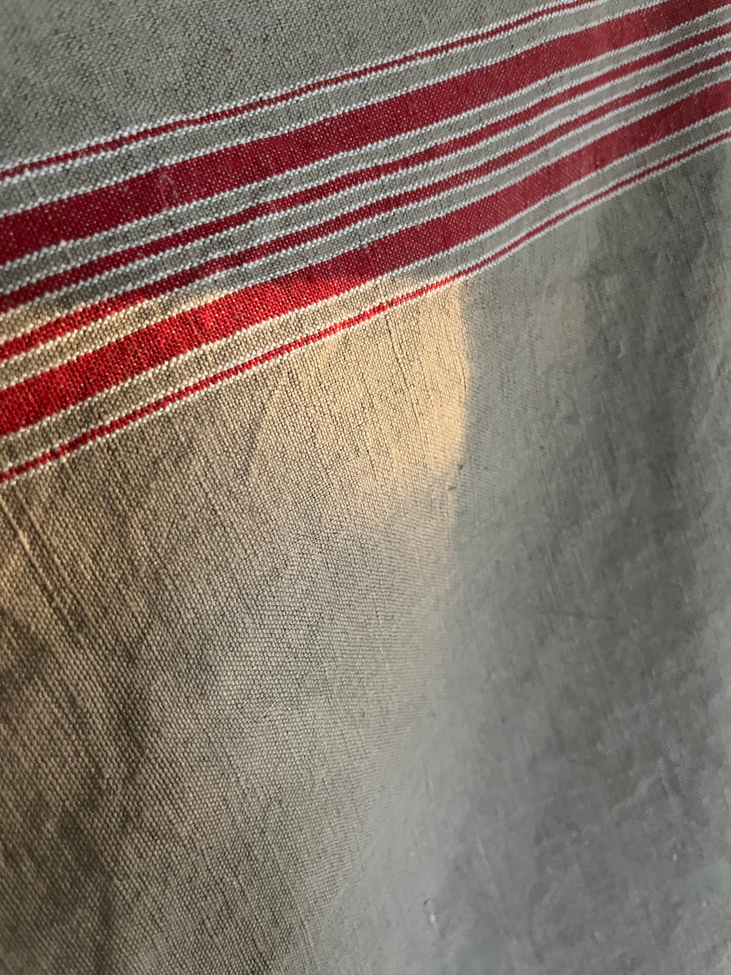 Großes Leinentuch Küchentuch mit roten Streifen