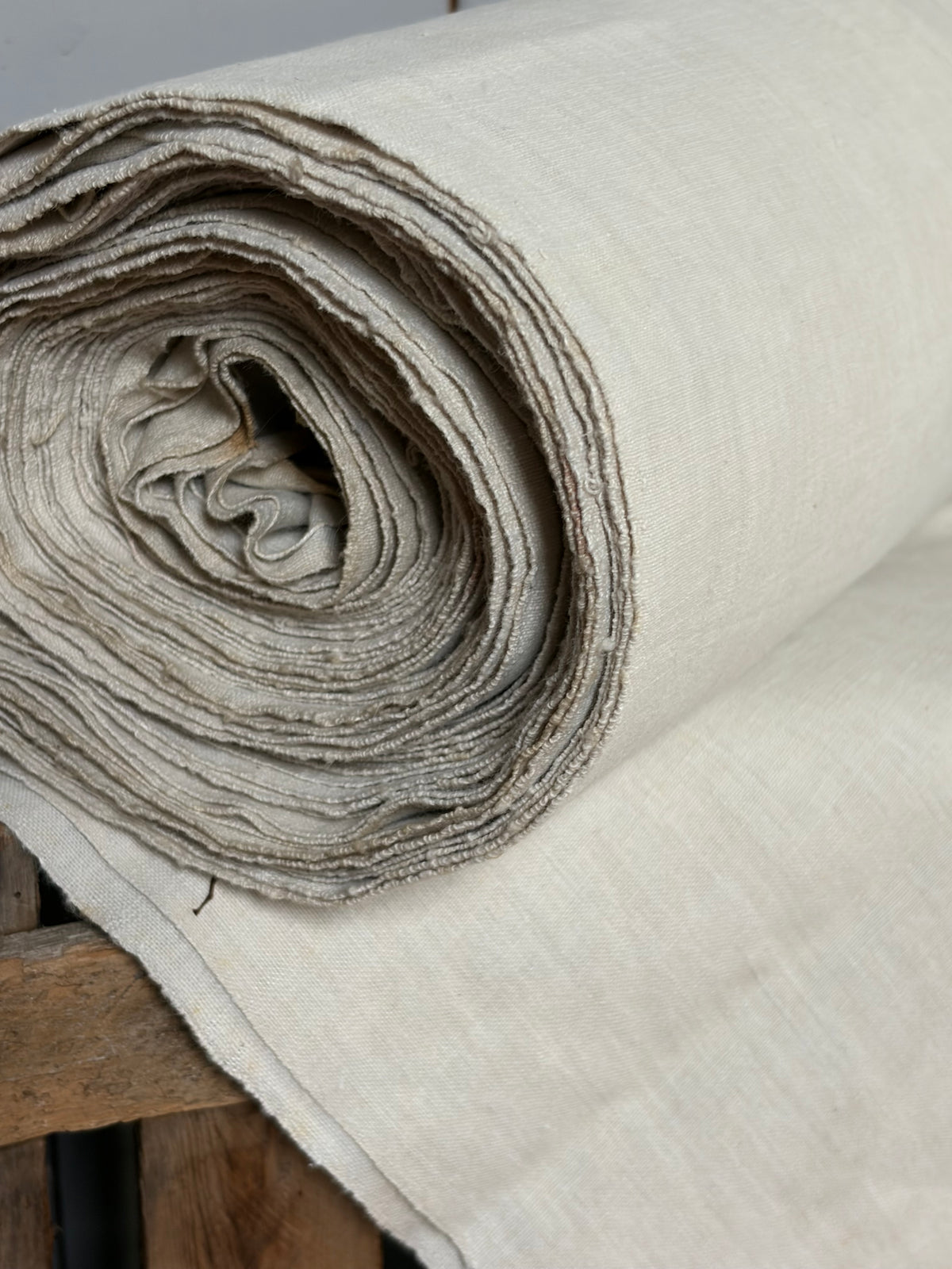 Wunderbar erhaltene 11 Meter Leinen handgewebt Anfang 1900 - 2,2 Kilo
