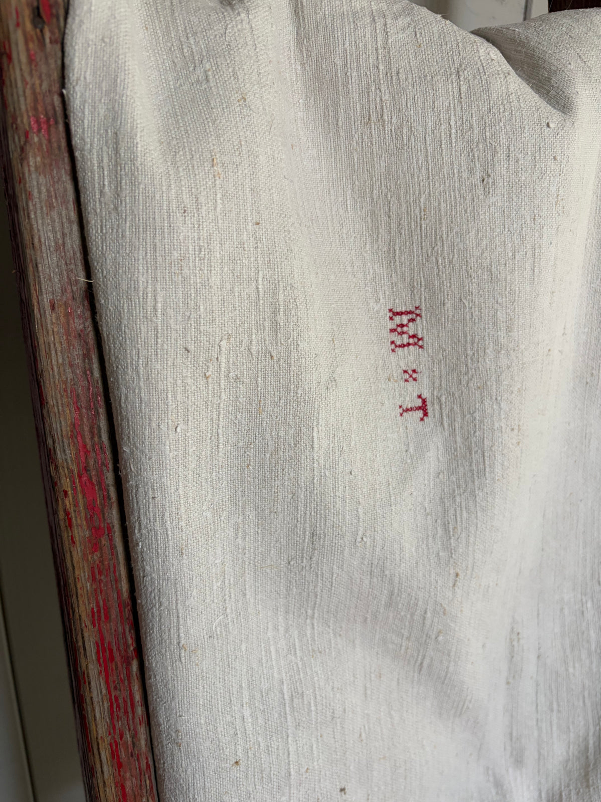 XL Leinensack aus kräftigem Bauernleinen mit kleinem gesticktem Monogramm