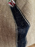 Charger l&#39;image dans la galerie, Big Bag: Shopper aus einem alten, herrlichem Leinensack mit blauen Streifen
