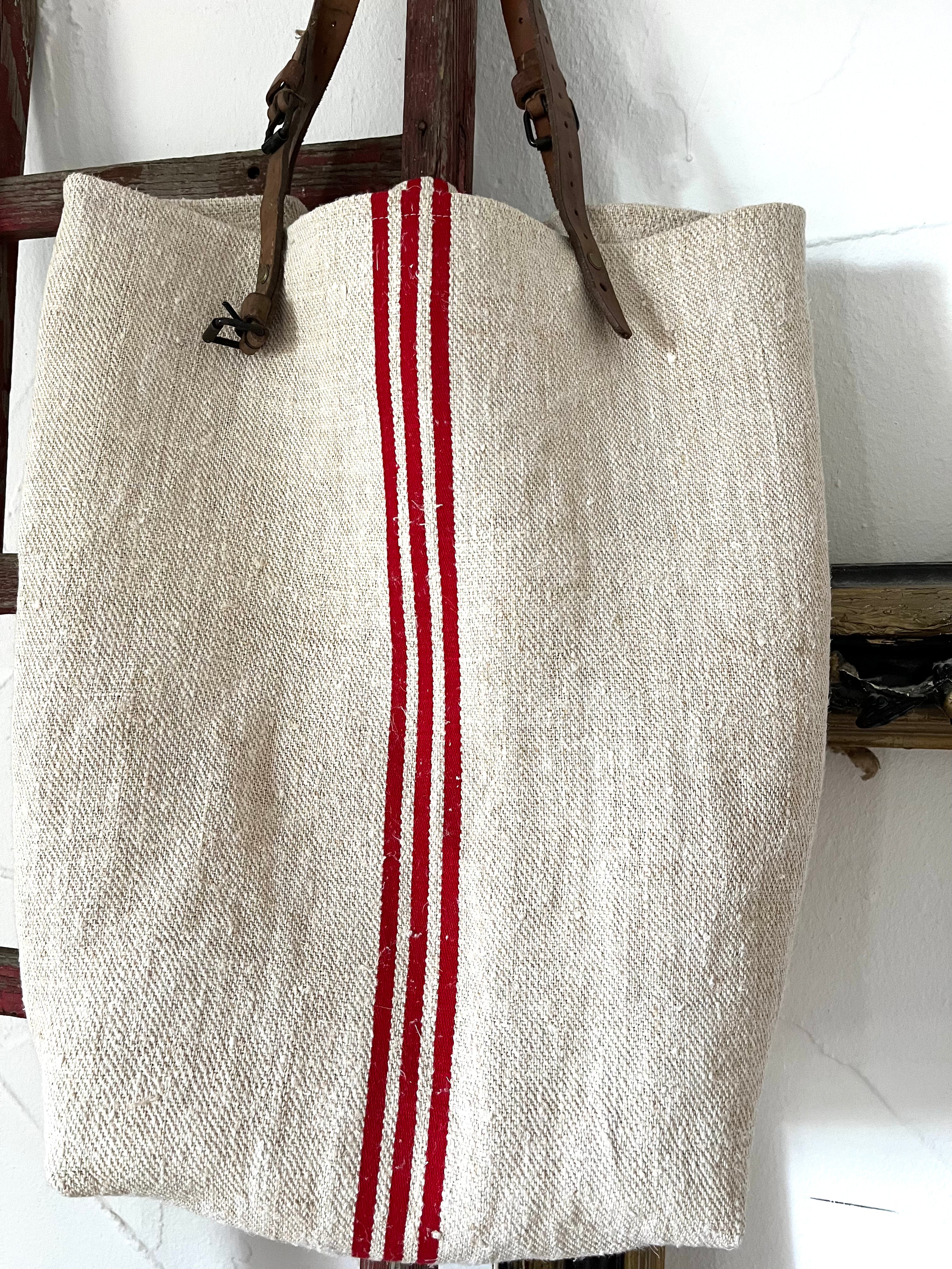 Big Red striped Bag: Shopper aus sehr altem Leinensack mit Streifen