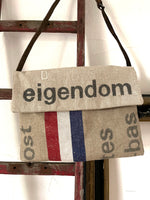 Charger l&#39;image dans la galerie, Die Kleine: Handtasche, small Shopper aus altem niederländischen Postsack
