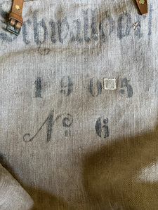 Very Vintage No. 6: Shopper aus einem sehr alten Leinensack mit Aufschrift
