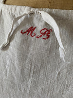 Charger l&#39;image dans la galerie, Gemütliches Leinenkleid aus Frankreich mit Monogramm
